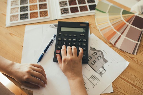 Devis élagage : découvrez les tarifs pour vos arbres en 2025